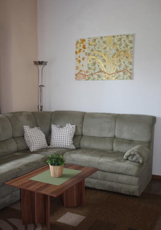 Ferienwohnung Alte Brennerei Brosa Dış mekan fotoğraf